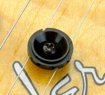 Vintage Black Circular String Retainer - Fits Tele® K39BB